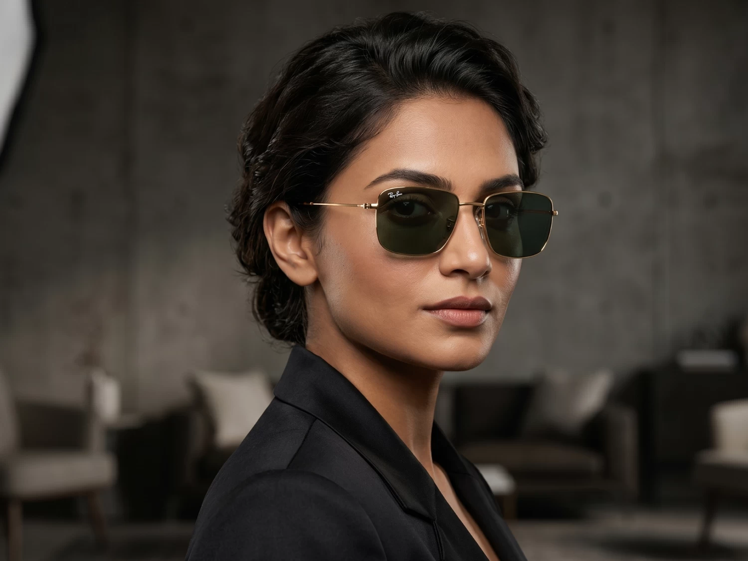 Ray Ban Green Square Unisex Sunglass (RB 3739I 001/31 54)