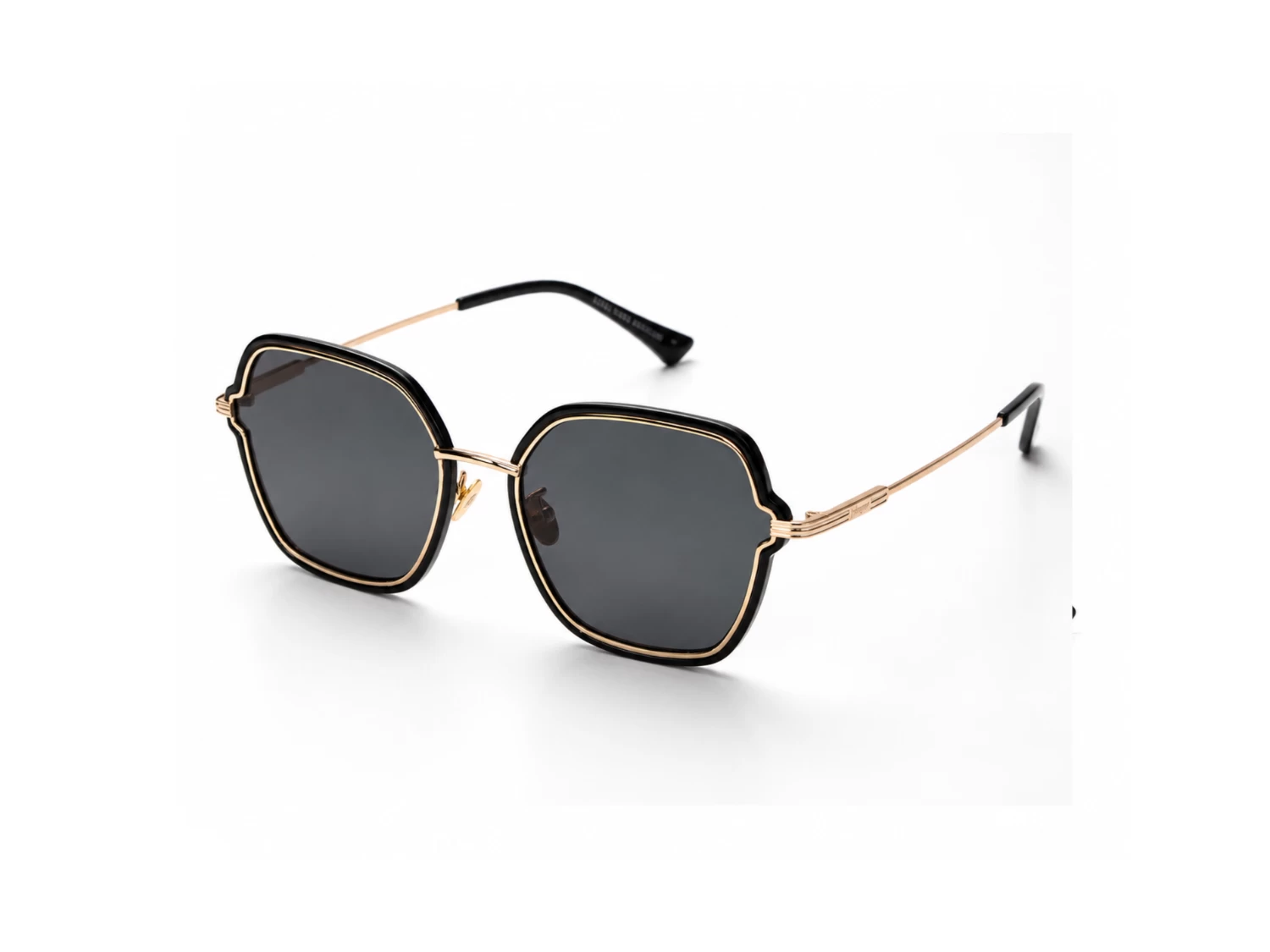 PRSR Oversized Square Dark Grey Women Sunglass (PS1016 B 58 19 147)